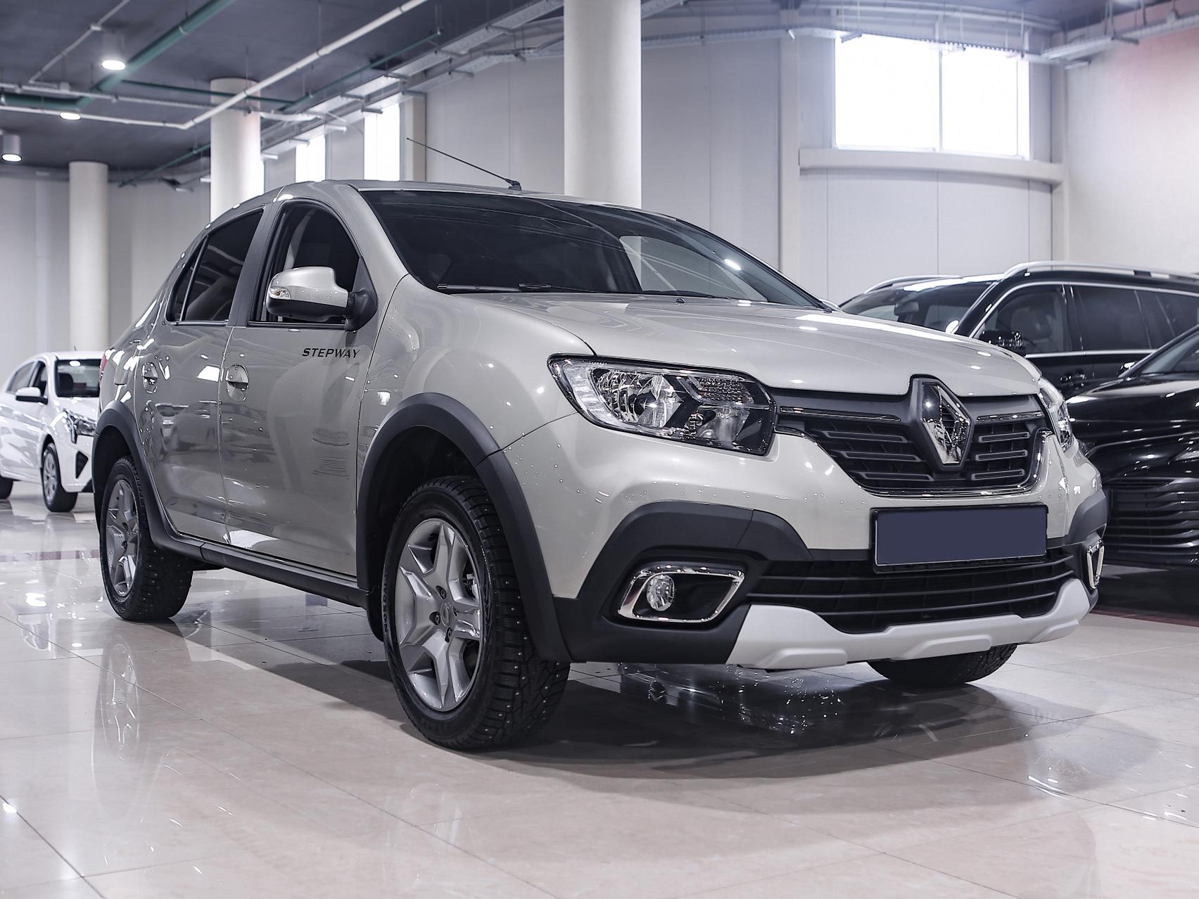 Купить Logan с пробегом